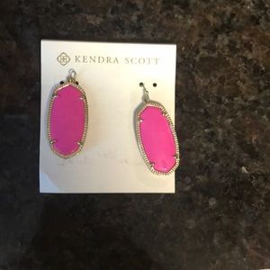Kendra Scott Jewelry - Pink Kendra Scott Elle earrings. Kendra Scott Jewelry - Pink Kendra Scott Elle earrings.